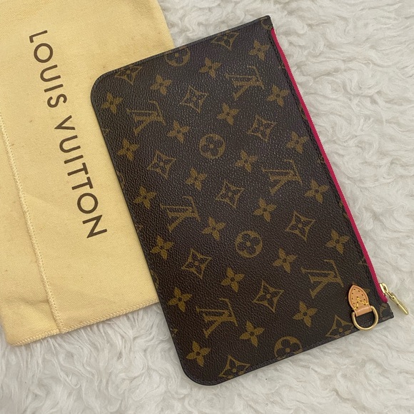 2021 LV NEVERFULL MM POUCH Monogram LIKE NEW CONDITION - Picture 10 of 13